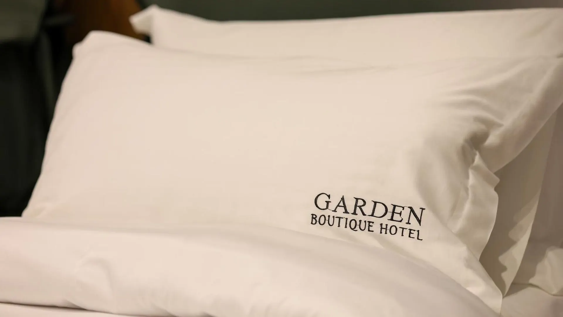 Garden Boutique Hotel Tirana 4*,  Albania