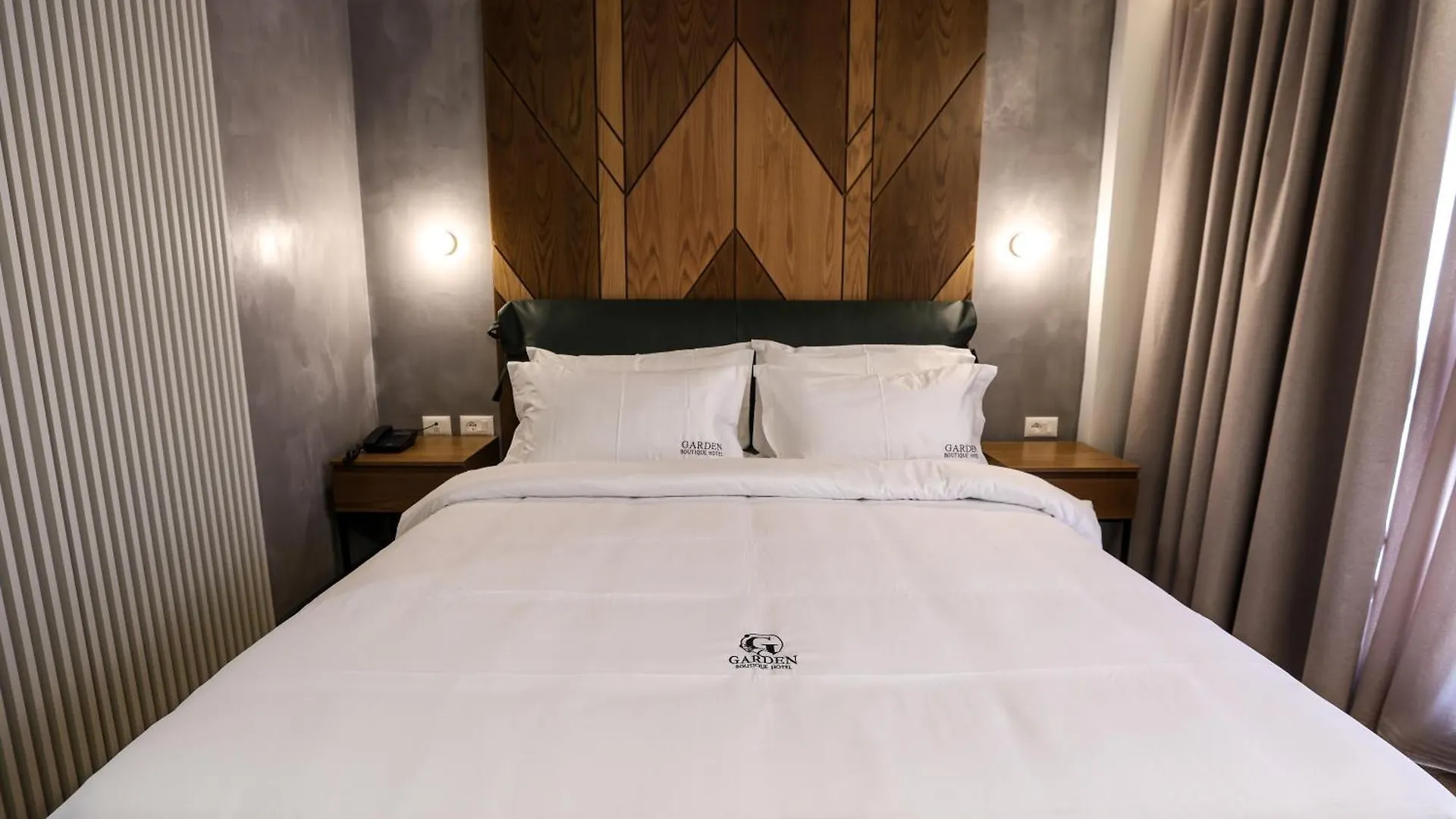 ****  Garden Boutique Hotel Tirana Albânia