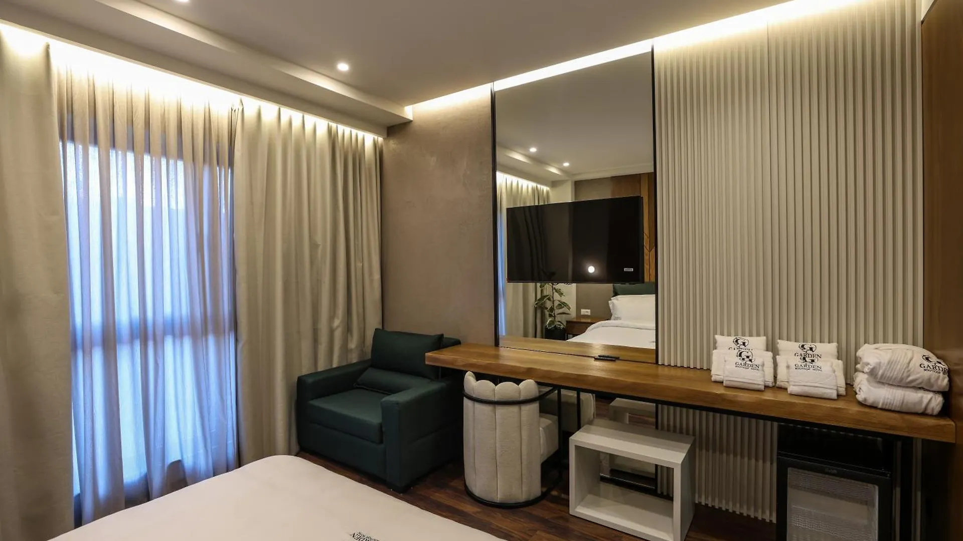 ****  Garden Boutique Hotel Tirana Albânia