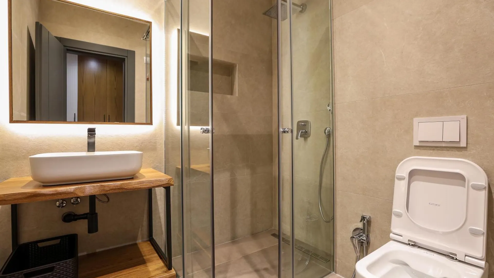 ****  Garden Boutique Hotel Tirana Albania